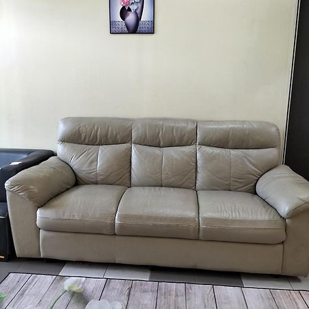 Ulfah Hotel Mersing Buitenkant foto